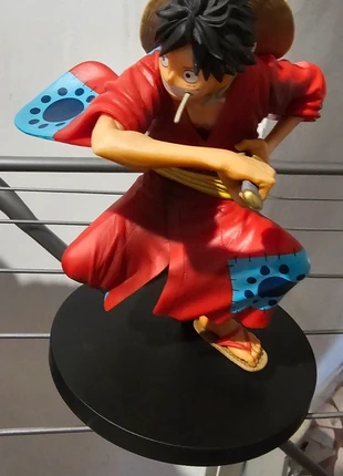 Action figure di Luffy di wano, merk: Banpresto, staat: Heel goed, maat: Prematuur, tot 44 cm, € 15,00, € 16,45 inclusief Kopersbescherming