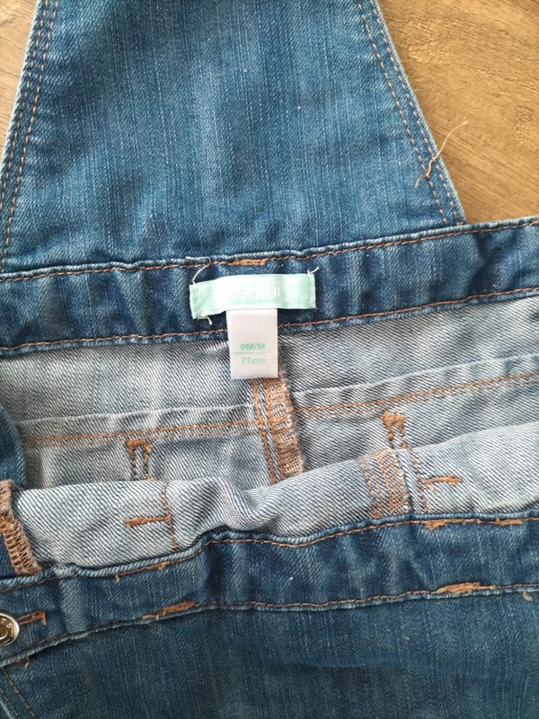 Salopette en jean Obaibi 9 mois très bon état - photo numéro 3