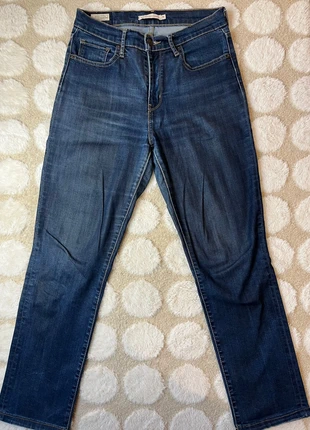 Jean Levi’s 724 High Rise Straight, marke: Levi's, zustand: Sehr gut, größe: M / 38 / 10, 20,00 €, 21,70 € inklusive Vinted-Käuferschutz