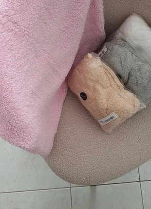 Lot de housses de coussin effet moumoute 🖤, marca: Shein, estado: Nuevo con etiquetas, tamaño: Otro, 7,00 €, 8,05 € Protección al comprador incluida