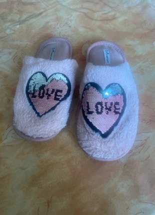 Pantoufles fille My beach spririt, marke: My beat spririt, zustand: Sehr gut, größe: 37, 2,50 €, 3,33 € inklusive Vinted-Käuferschutz