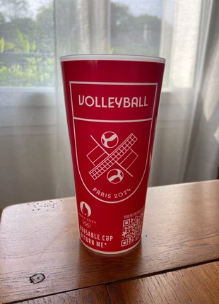 Éco cup Paris 2024 - Volleyball, merk: Paris 2024, staat: Nieuw zonder prijskaartje, € 7,00, € 8,05 inclusief Kopersbescherming