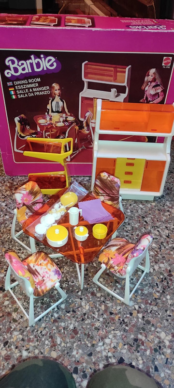 Meubles de Barbie vintage - Mattel 1977 - jouets rétro jeux de société  figurines et objets vintage