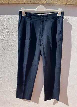 🔹 Pantalón azul marino de pinzas – Talla L, brand: Local, condizioni: Buone, taglia: L, €12.99, €14.34 include la Protezione acquisti
