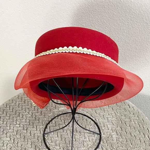 Doeskin | Vintage Red Wool Bow Hat O/S 3