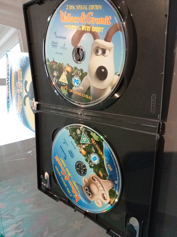 Wallace & Gromit the curse of the were-rabbit,2 dvds | Vinted