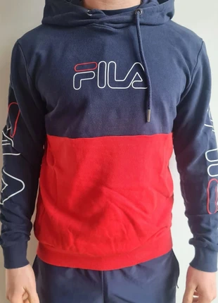 Sweat FILA homme bleu marine et rouge, marke: FILA, zustand: Sehr gut, größe: S, 6,00 €, 7,00 € inklusive Vinted-Käuferschutz