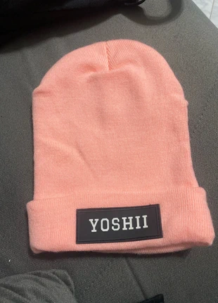 Cappello yoshii , merk: Yoshii, staat: Nieuw zonder prijskaartje, maat: Universele maat, € 5,00, € 5,95 inclusief Kopersbescherming