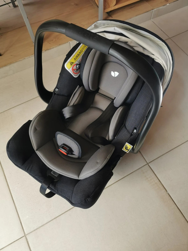 Cosy et base isofix comme neuf 4