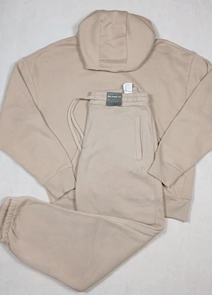 Ensemble pull&bear, marke: Pull & Bear, zustand: Neu, mit Etikett, größe: S, 34,99 €, 37,44 € inklusive Vinted-Käuferschutz