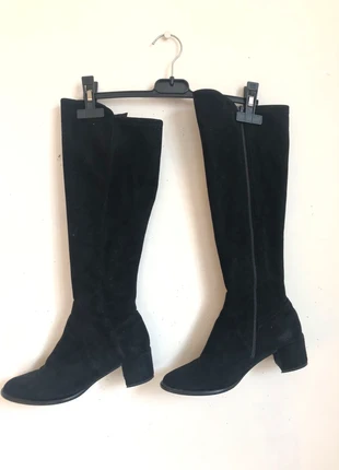 Bottes hautes en daim noir , marke: coolcanalla, zustand: Gut, größe: 38, 15,00 €, 16,45 € inklusive Vinted-Käuferschutz