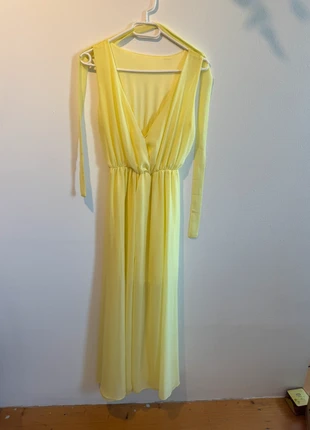 💛 Langes gelbes Maxi Kleid mit Hose | Sommerkleid | Jumpsuit | elegant & schick, merk: Shein, staat: Heel goed, maat: M / 38 / 10, € 5,00, € 5,95 inclusief Kopersbescherming