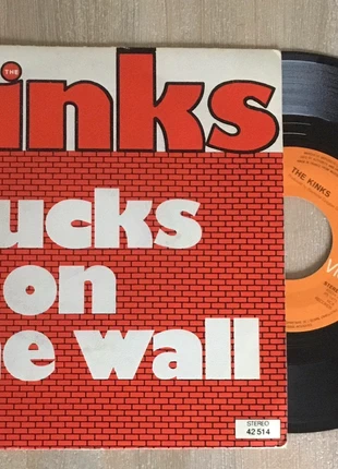 7 🎶 / The Kinks - Ducks on the wal (vinyle 45 tours), staat: Heel goed, € 4,99, € 5,94 inclusief Kopersbescherming Pro