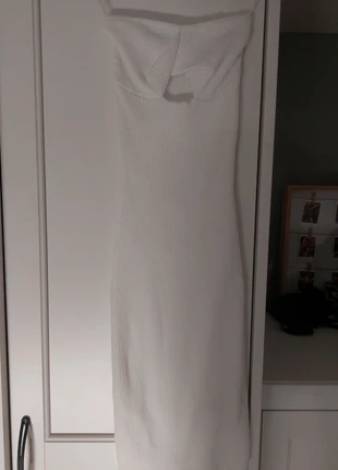 Enges Kleid, merk: H&M, staat: Goed, maat: XXS / 32 / 4, € 1,50, € 2,28 inclusief Kopersbescherming