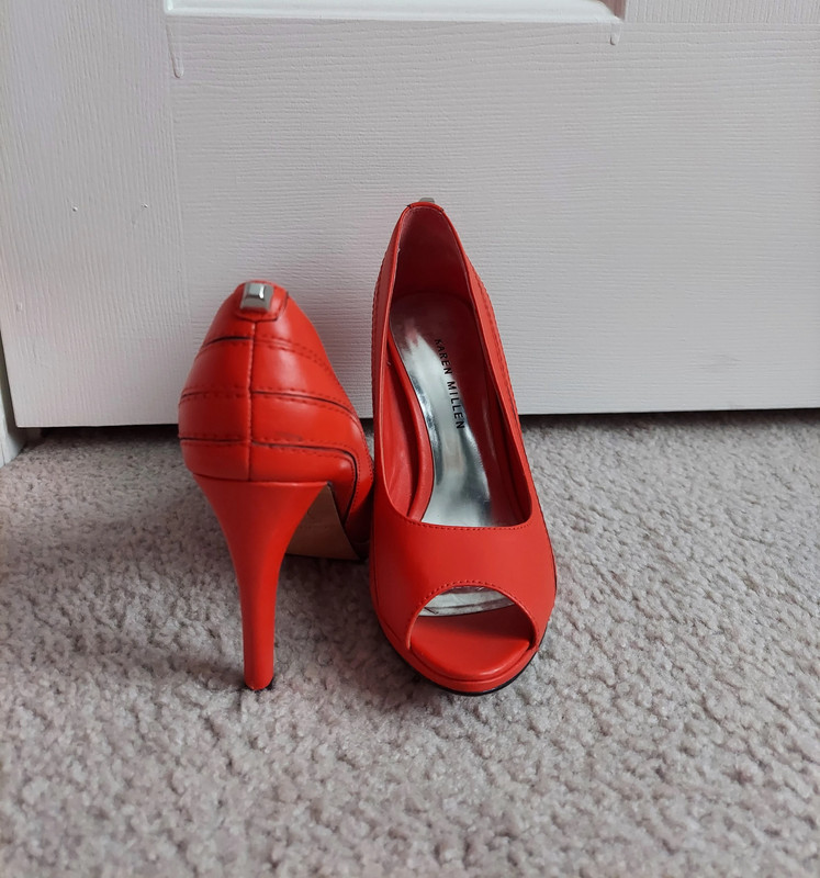 Elegant Orange Women Shoes 2