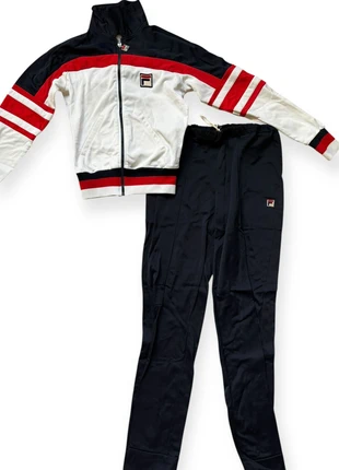 FILA Jogginganzug (Weiß/Rot/Navy - Vintage), brand: FILA, condizioni: Buone, taglia: XS / IT 38 / EU 34, €30.00, €32.20 include la Protezione acquisti