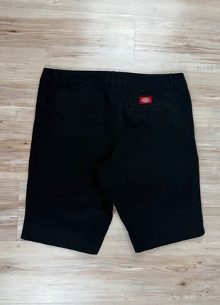 Short dickies || Parfait état || 42FR || coton ||, merk: Dickies, staat: Heel goed, maat: W32 | FR 42, € 12,00, € 13,30 inclusief Kopersbescherming