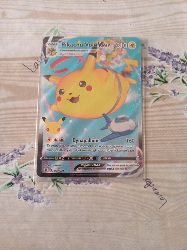 Pikachu vmax - Vinted