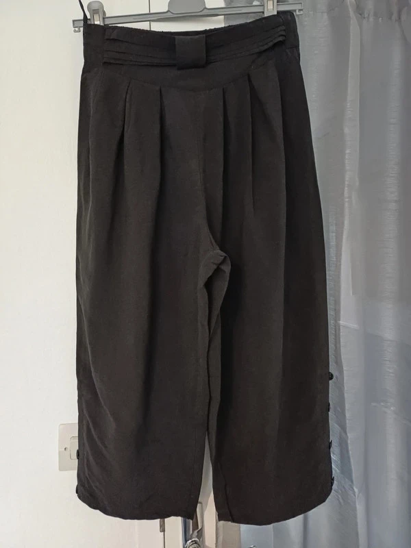 Pantalon corsaire Jennyfer taille S