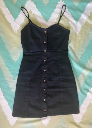 Vestido negro talla S de Pull and Bear botones tela vaquera, marca: Pull & Bear, estado: Muy bueno, tamaño: S / 36 / 8, 7,00 €, 8,05 € Protección al comprador incluida