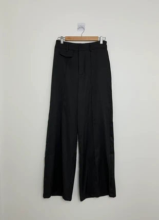 Pantalon fluide large noir chic – convient taille M (38), brand: Inconnu, condizioni: Ottime, taglia: M / IT 42 / EU 38, €18.00, €19.60 include la Protezione acquisti