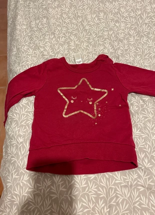 Pull bordeaux et doré, marke: Baby Club, zustand: Sehr gut, größe: 24–36 Monate / 92, 1,00 €, 1,75 € inklusive Vinted-Käuferschutz