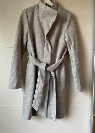 Mooie grijze jas, marque: Vila, état: Neuf avec étiquette, taille: M / 38 / 10, 35,00 €, 37,45 € Protection acheteurs incluse