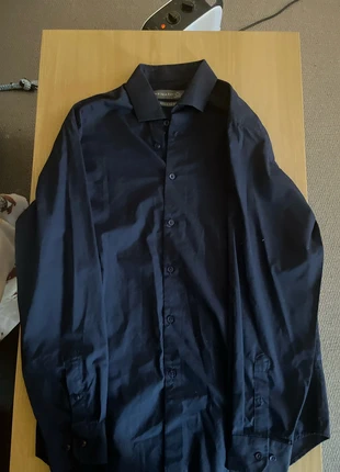 Blue Shirt, brand: Primark, condition: Very good, size: 16 in | 40 cm, £2.00, £2.80 includes Buyer Protection