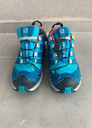 chaussures salomon XA PRO 3D, marque: Salomon, état: Très bon état, taille: 37.5, 45,00 €, 47,95 € Protection acheteurs incluse