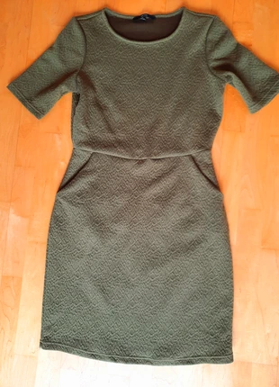Robe Vero Moda kaki, brand: Vero Moda, condition: Very good, size: M / 38 / 10, €6.00, €7.00 includes Buyer Protection