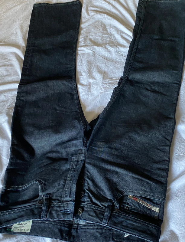 Nudie Thin Finn Dry Stretch (3 years, 4 months, 1 wash, 2 soaks)