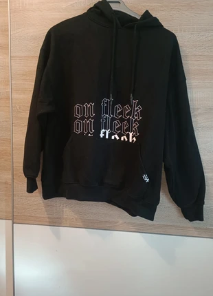 Pull Eva Queen on fleek, marque: Queen, état: Très bon état, taille: S / 36 / 8, 10,50 €, 11,73 € Protection acheteurs incluse