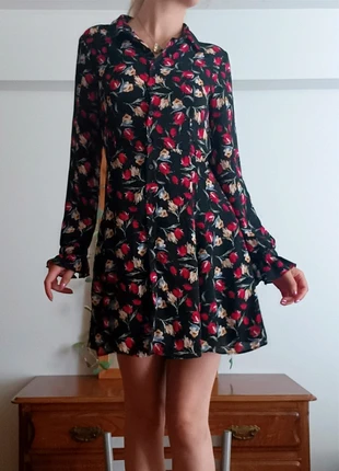 Vestido mini preto manga comprida flores royalcore classy elegant chic modest Coquette vintage zara, marca: Zara, estado: Muito bom, tamanho: S / 36 / 8, €3.33, €4.20 inclui Proteção do Comprador