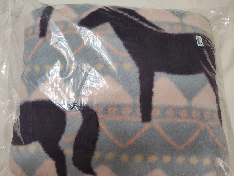 Sherpa Horse Print Blanket 2