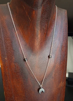 Collar minimalista bohemio de plata 925 con hematites, estado: Muy bueno, 5,00 €, 5,95 € Protección al comprador incluida