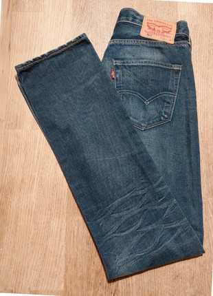 Jean Levi's 501 bleu. W30 L34. Fermeture Boutons. 100% coton.tissus épais., brand: Levi's, condizioni: Ottime, taglia: IT 40 | W30, €29.00, €31.15 include la Protezione acquisti