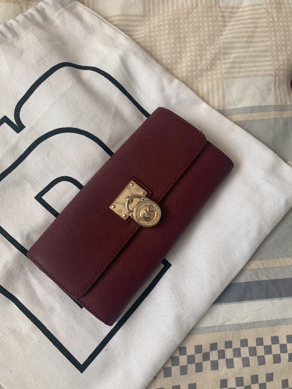 Portefeuille en cuir MK