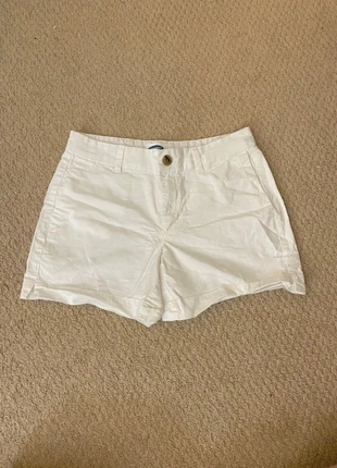 Old Navy Women's White Bermuda Shorts, brand: Old Navy, condition: Very good, size: XS / UK 4-6, £7.56, £8.64 includes Buyer Protection