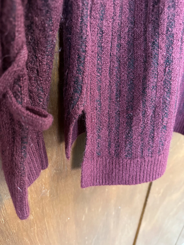 Burgundy Sweater Size Medium 4