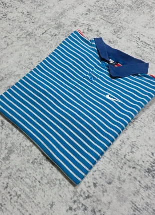 Polo Rayé Multicolore Nike 100% Coton Logo Brodé S Homme, marke: Nike, zustand: Sehr gut, größe: S, 24,99 €, 26,94 € beinhaltet Vinted-Käuferschutz Pro