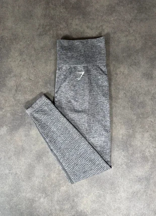 Legging Gymshark Seamless musculation fitness yoga | Gris logo Blanc | Taille M, marque: Gymshark, état: Très bon état, taille: M / 38 / 10, 23,90 €, 25,80 € Protection acheteurs incluse