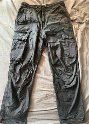 Cargo HM, marca: H&M, estado: Muy bueno, tamaño: S, 15,00 €, 16,45 € Protección al comprador incluida