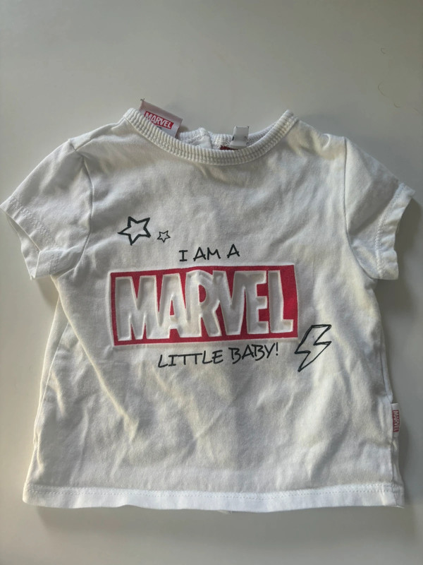 T-shirt Marvel