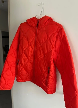 Veste légère matelassée orange – H&M – Taille S – Parfait état, marke: H&M, zustand: Neu, größe: S, 10,00 €, 11,20 € inklusive Vinted-Käuferschutz