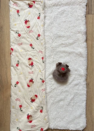 Plaid de Noël avec le hochet, brand: Primark, condizioni: Nuovo senza cartellino, taglia: Taglia unica, €3.00, €3.85 include la Protezione acquisti
