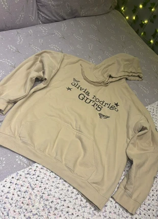 Olivia rodgiro merch, brand: MERCH, condition: Very good, size: XL / 14, £5.00, £5.95 includes Buyer Protection