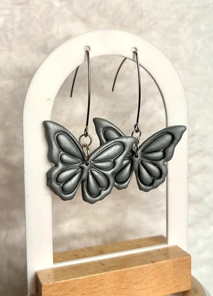 pendientes arcilla polimerica plateados mariposas 🦋, marque: Hecho a Mano, état: Neuf avec étiquette, 8,00 €, 9,10 € Protection acheteurs incluse
