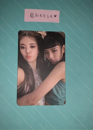 lia&yuna itzy not shy , condizioni: Ottime, €3.00, €3.85 include la Protezione acquisti