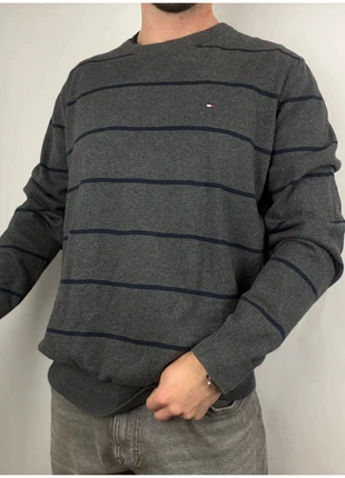 Pull col rond à rayures tommy hilfiger -Taille XL, marque: Tommy Hilfiger, état: Très bon état, taille: XL, 23,00 €, 24,85 € Protection acheteurs incluse