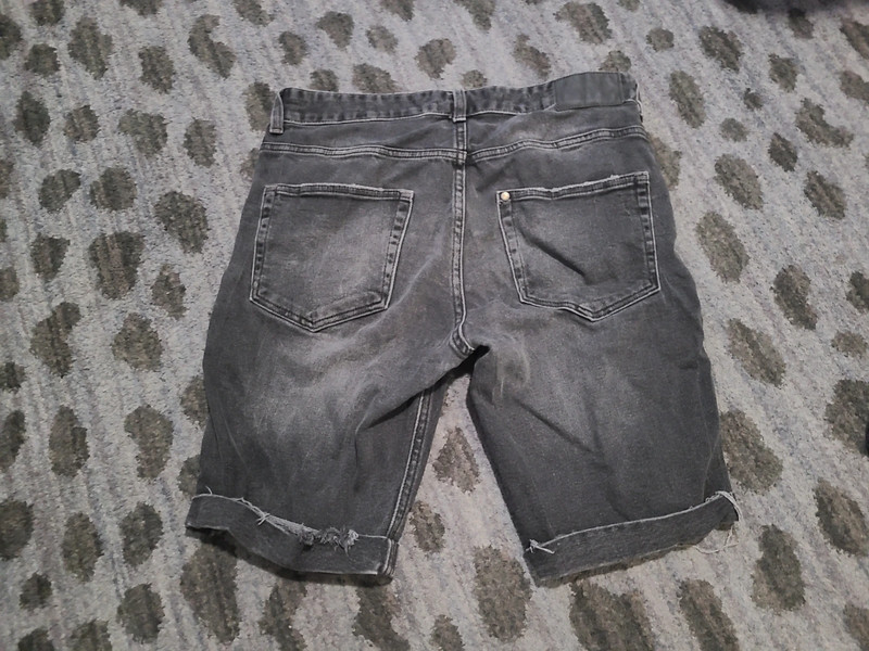 H&M &Denim Black Jean Boho Shorts sz 32 2